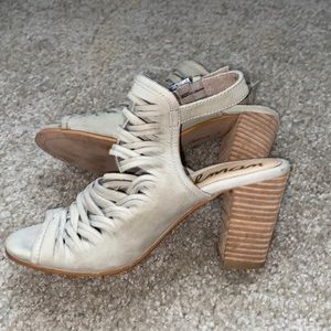Sam Edelman shoes. Women’s 6.